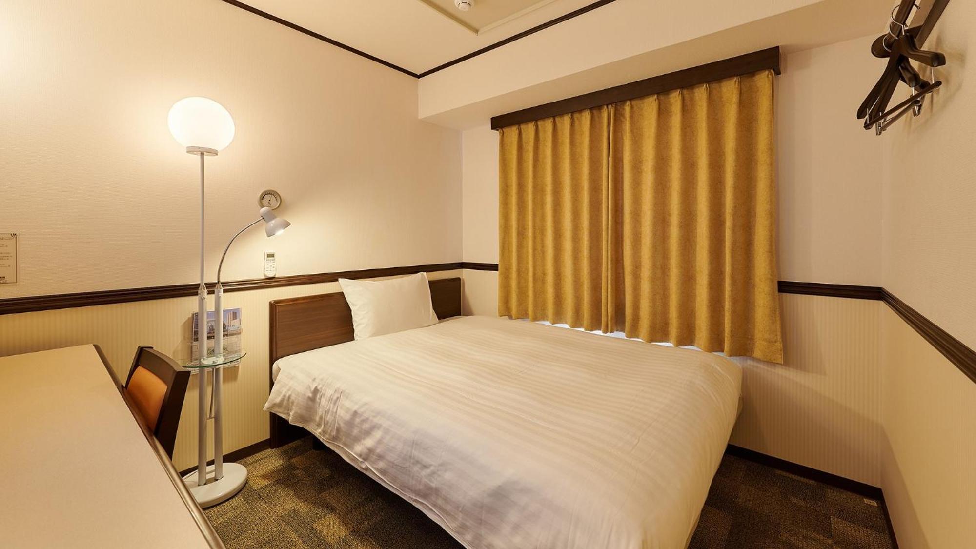 Toyoko Inn Chiba Ekimae Номер фото